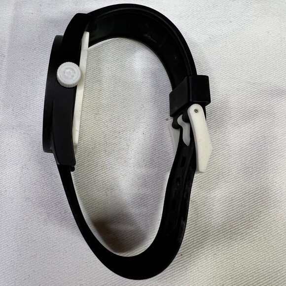 Neff Unisex Daily Basic Black & White 43mm Watch. - Picture 2 of 4